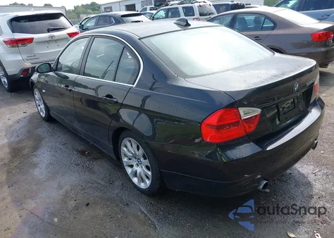 2008 BMW 335Xi z USA, uszkodzony, nr VIN WBAVD53528A252995